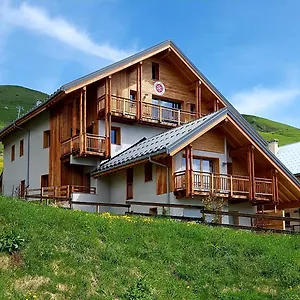 Aparthotel Chalet Arvina